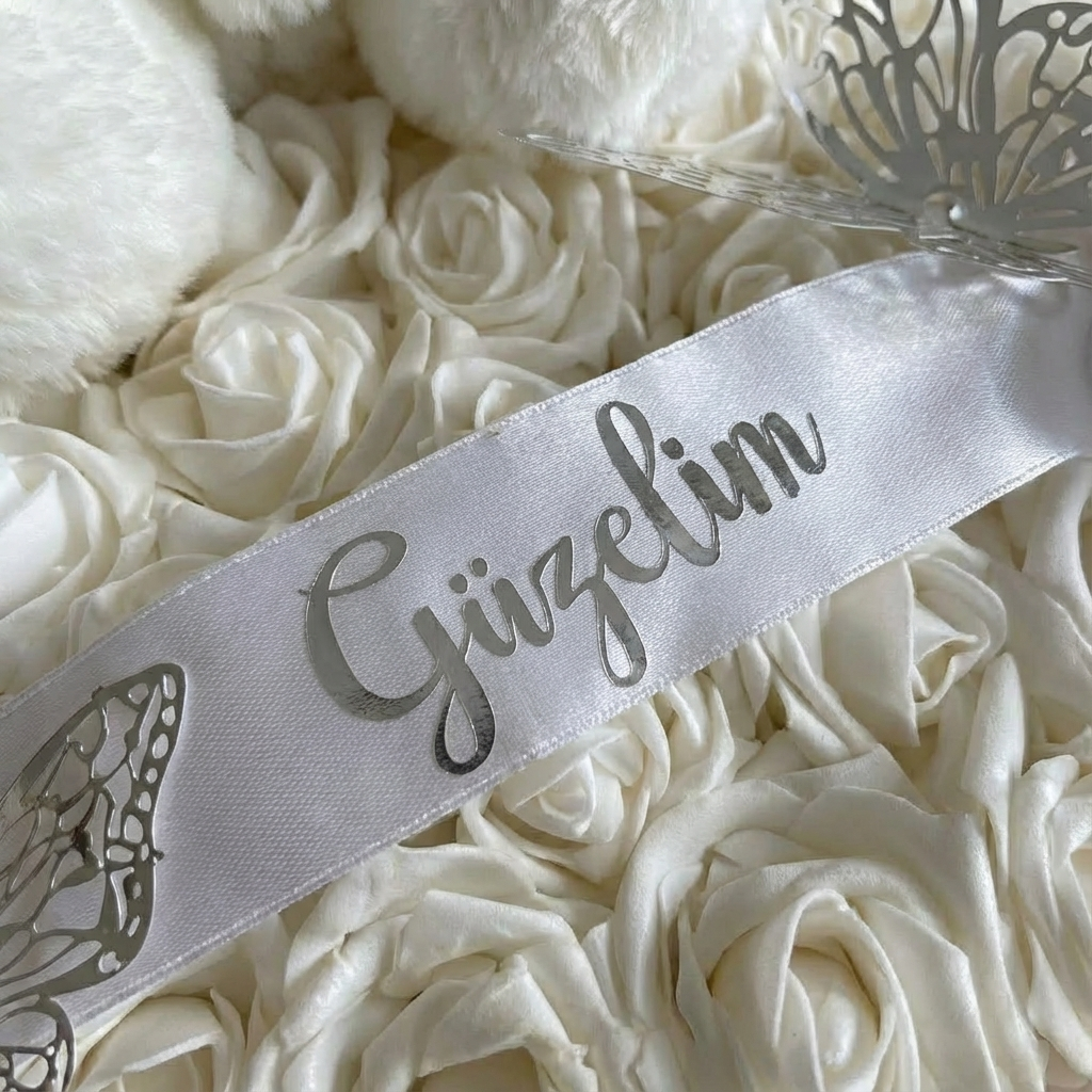 Snowy Bear Bouquet S